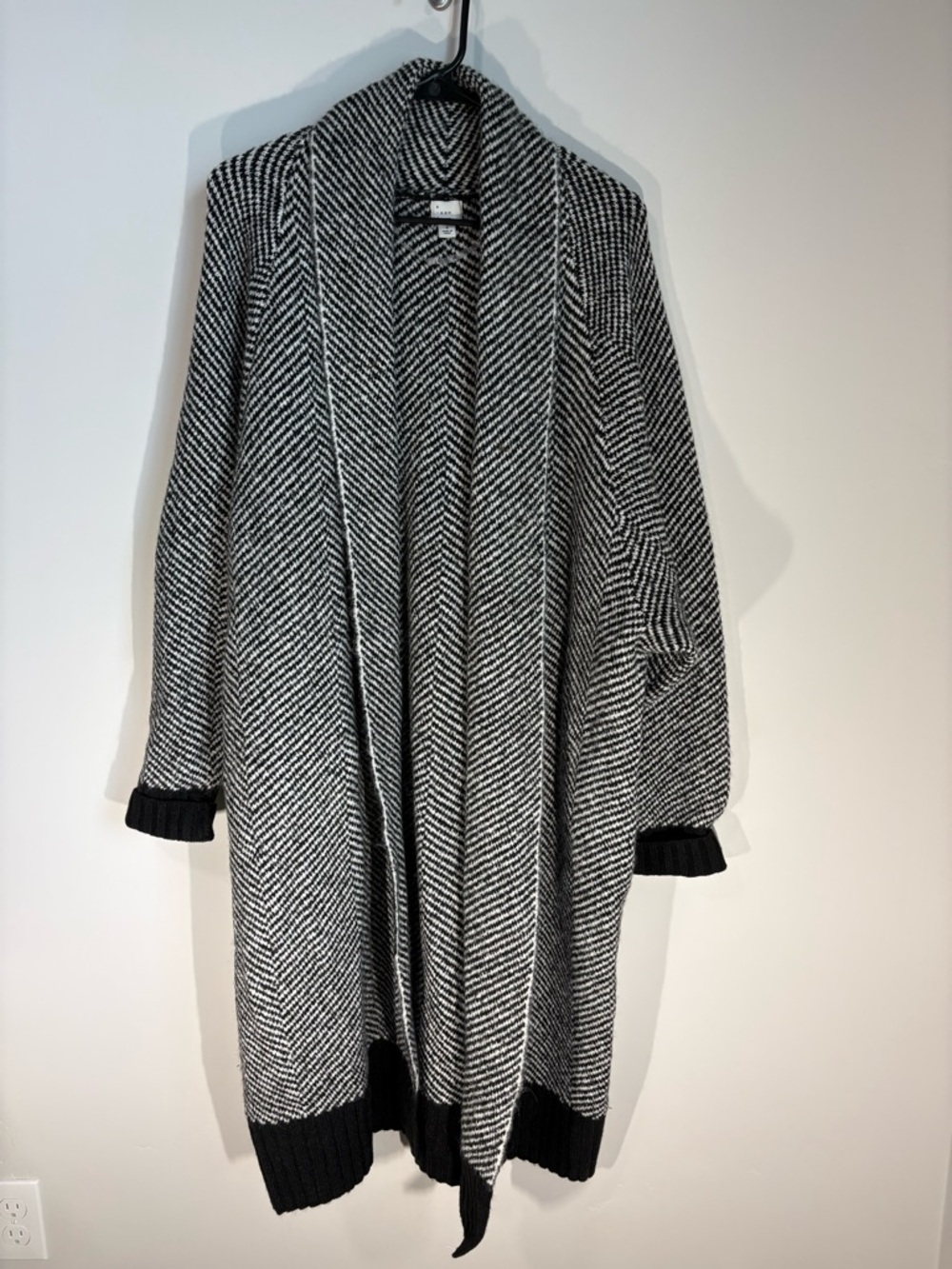 a new day Black and White Open-Front Herringbone Cardigan